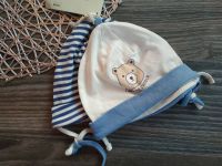 Детская шапочка на завязках...