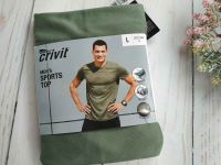 Мужская спортивная футболка...