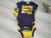 Бодіки з коротким рукавом...