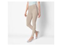 Моделюючі джеггінси з... 2